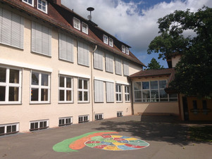 Schulhof Grundschule Effringen